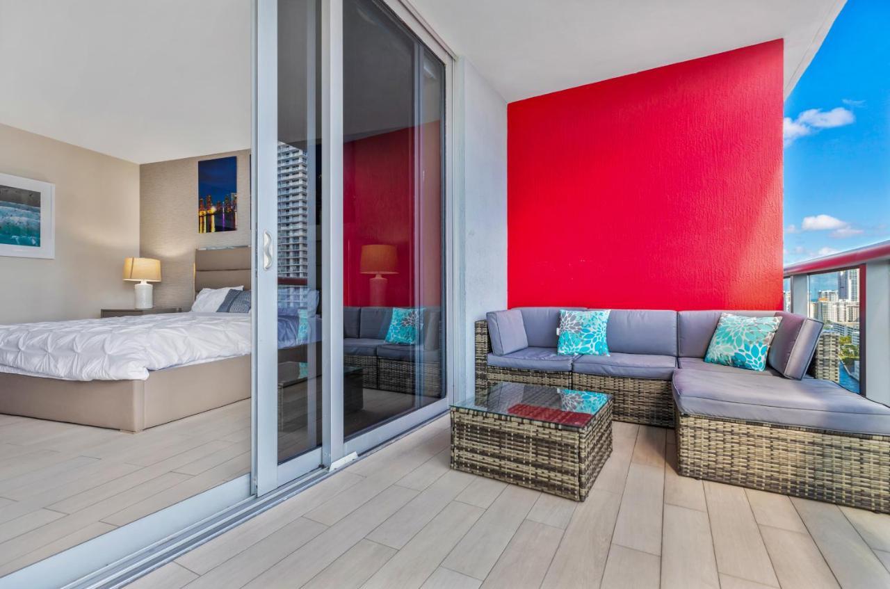 Resort-Style Living With Direct Ocean Views - 3Br Beauty Hallandale Beach Exterior foto