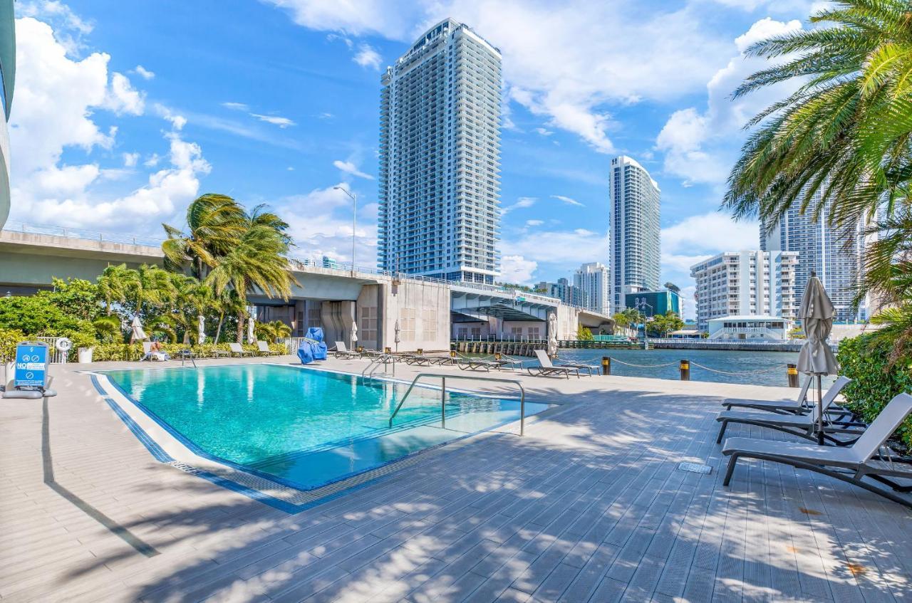 Resort-Style Living With Direct Ocean Views - 3Br Beauty Hallandale Beach Exterior foto